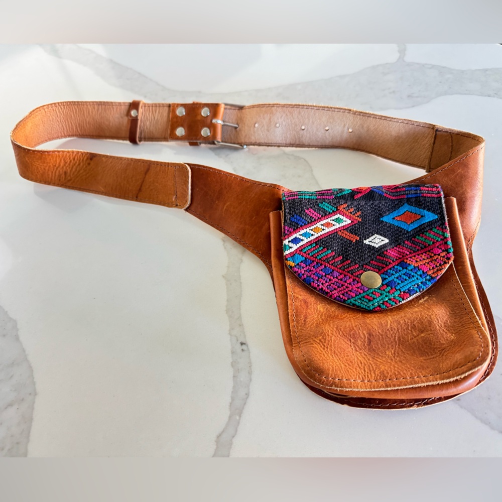 Nena & Co. Hip Satchel Belt Bag. Fanny pack. Leather, Unique. - Picture 3 of 10